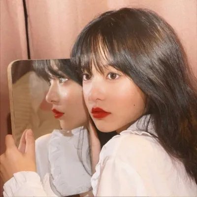 魔幻女儿国海报